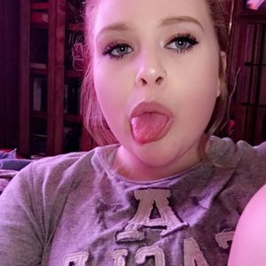 Meet your Posher, Rayna